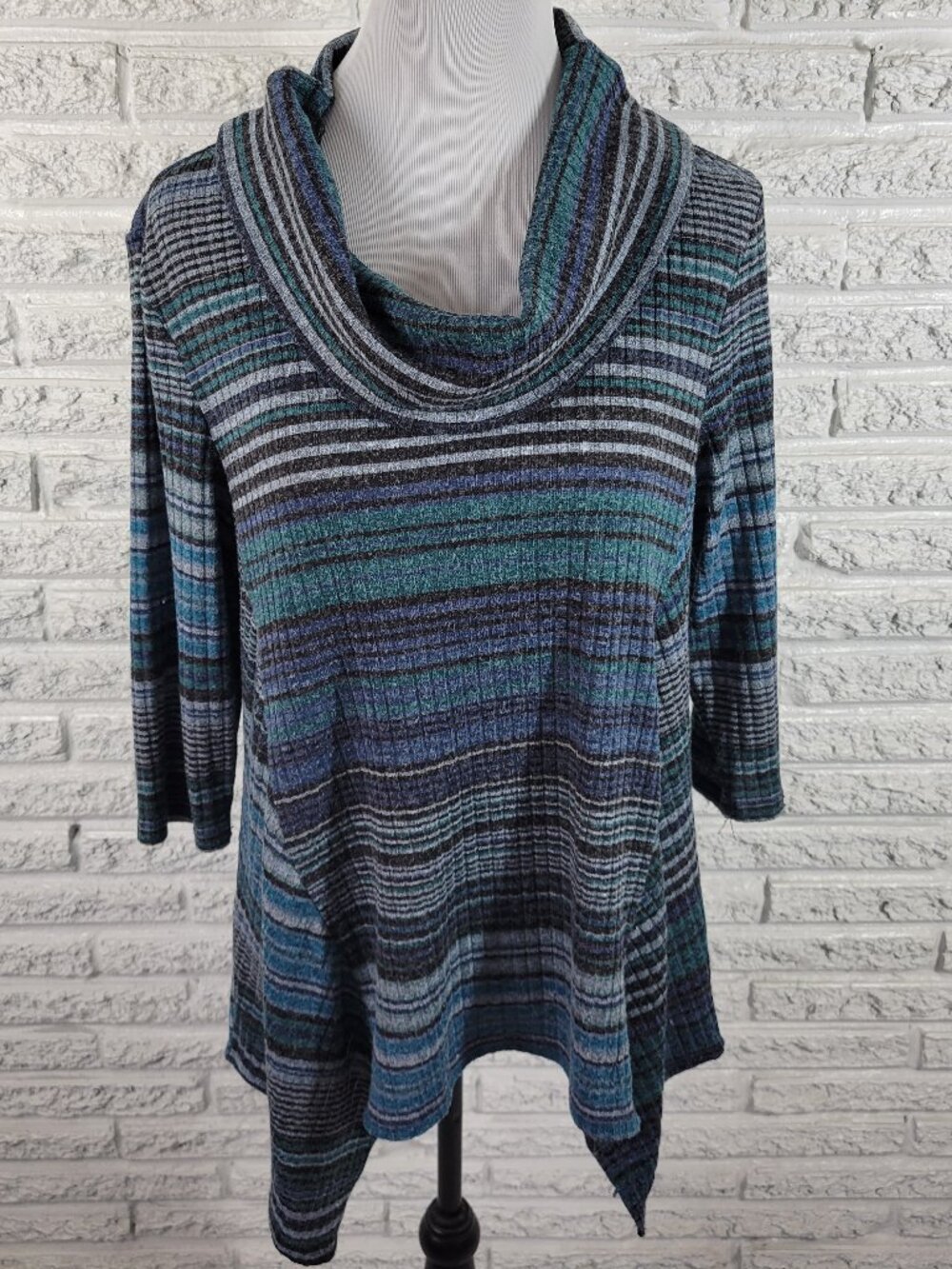 Christopher & Banks Women's XL Top Blue Striped Cowl Neck Sharkbite Hem STR175E